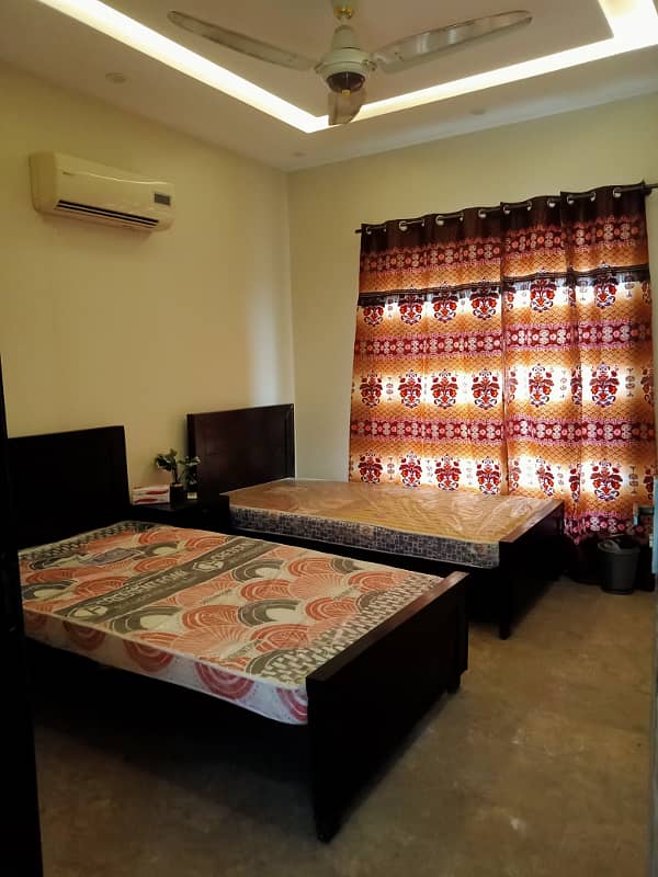 Furnish Room Ror Rent in Alfalah Town near LUMS DHA LHR 4