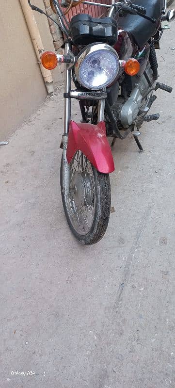 Honda 100 2010 Modal. 4