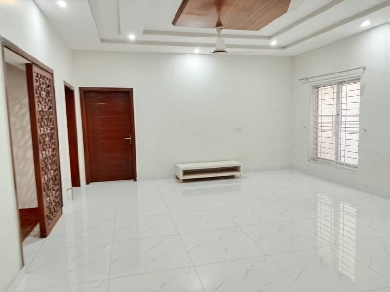 10 Marla Upper Portion For Rent Wapda Town Phase 1 1