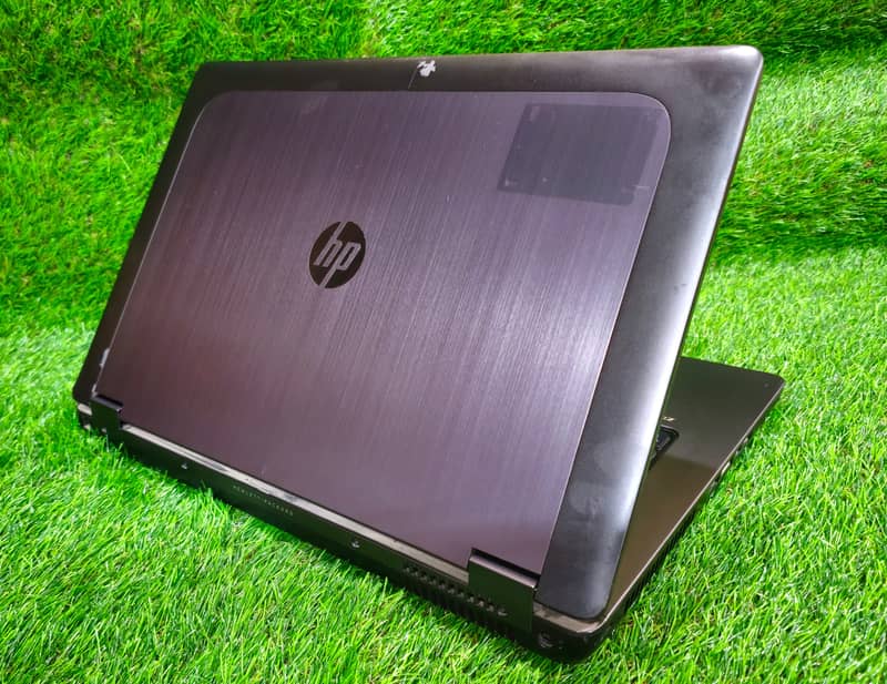 HP ZBook 17 |i7-4600M|8GBRAM|128GBSSD|500GB HDD|1GB Card 4