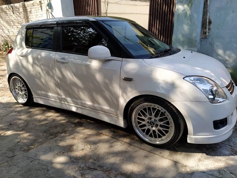 Suzuki Swift Body kit - Front Bumper Back Bumper & 2x Side Skirts 4