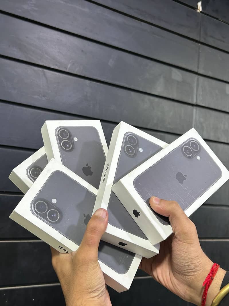 Iphone 16 , Iphone 15 , Iphone 13 Pro Max Jv , Iphone 11 Pro Pta Stock 1