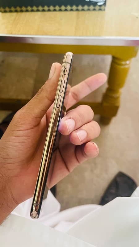 Iphone Xs Non PTA 256GB 5