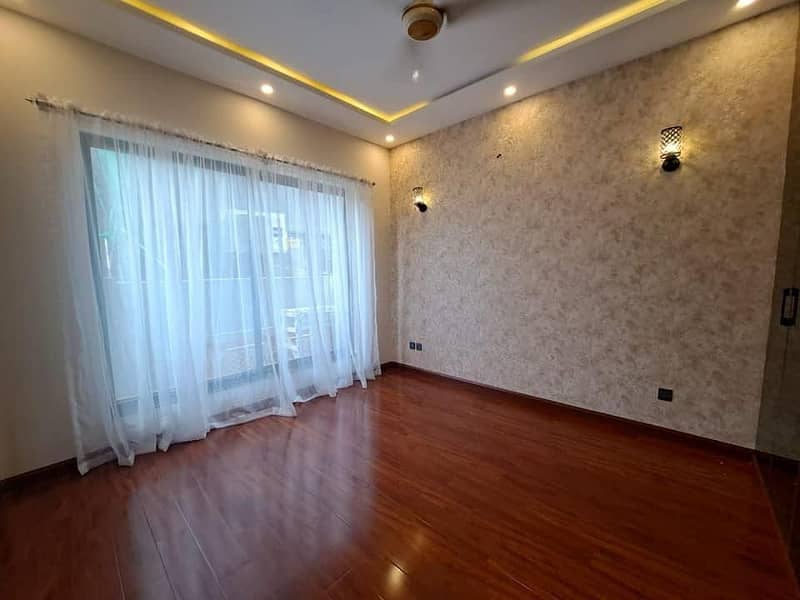 5 Marla Out Class Stylish Luxury Bungalow For Rent In DHA Phase 9 Prism (C-Block) 12