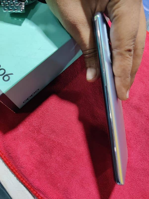 Oppo Reno 6 box charger 4