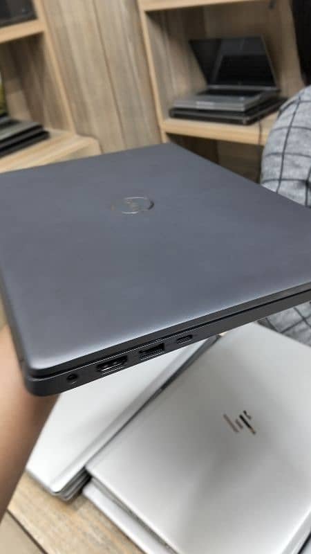 Dell latitude 3410 1