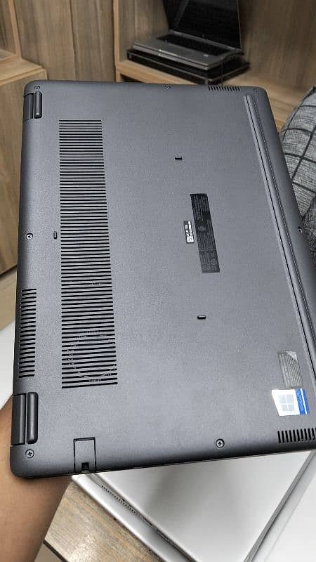 Dell latitude 3410 3