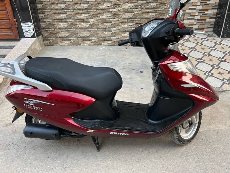 united scooty 2021 5