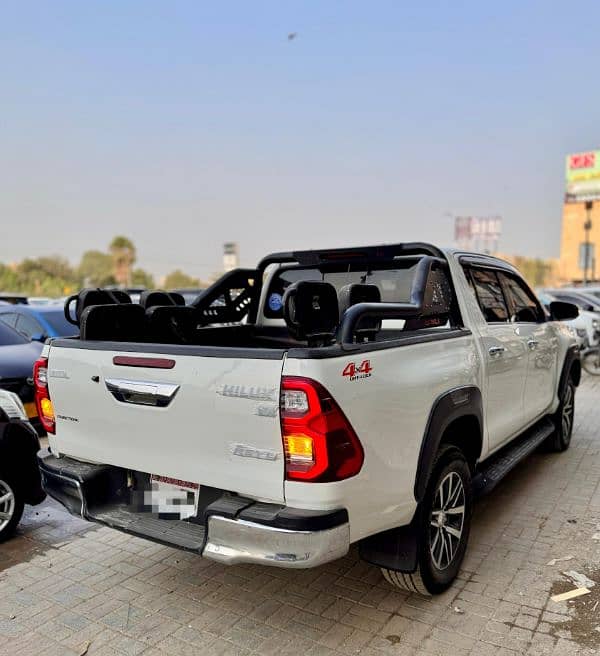 Toyota Hilux Revo V 2.8 2018 5