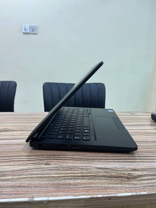 Dell latitude 5280 i5-7th gen touch laptop for sale 3