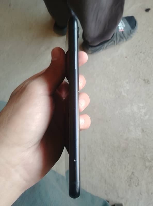 iPhone XR non pta 6