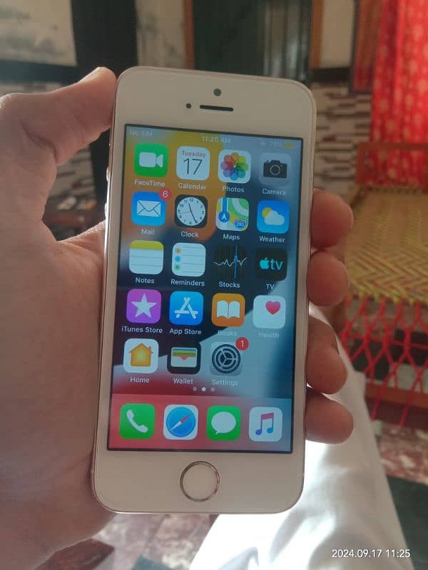 iphone 5s Original Condition 10\10 1