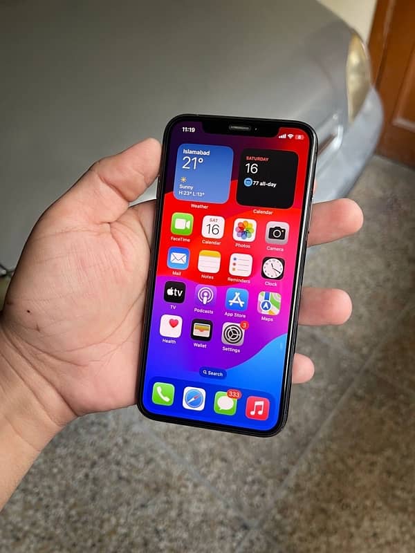 iPhone xs 64gb pta approved 0