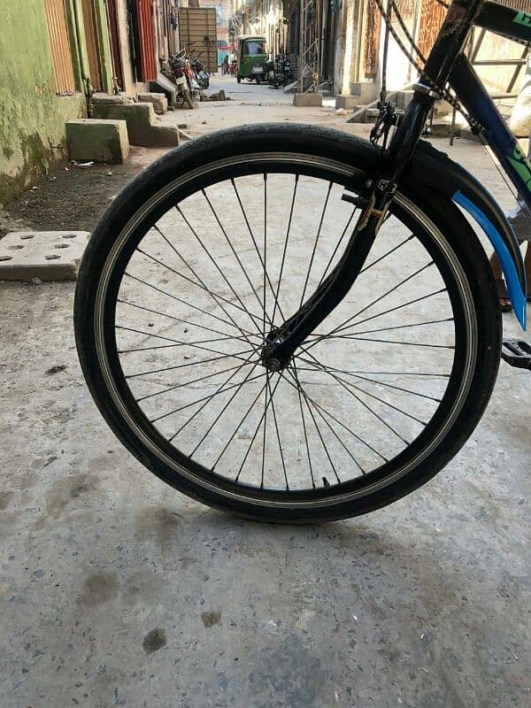 Bicycle gear wali 26 no 10/10 condition no any one fault 10