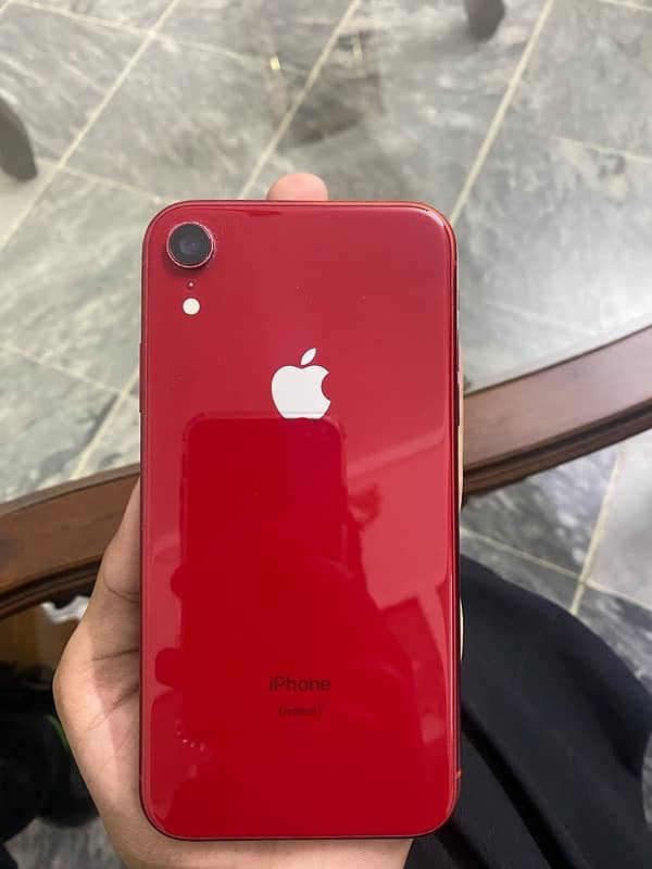 I phone Xr jv 64 GB 0