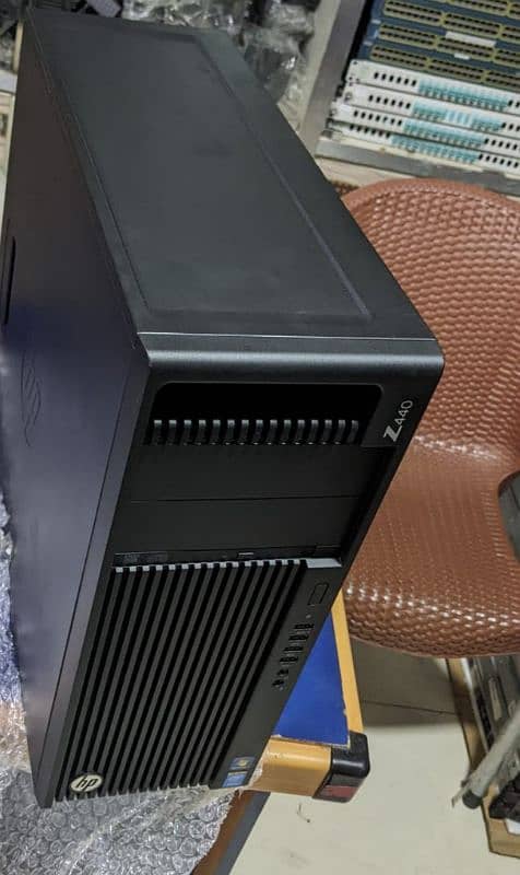 HP Z440 Workstation (Like Brand New Condition) 2