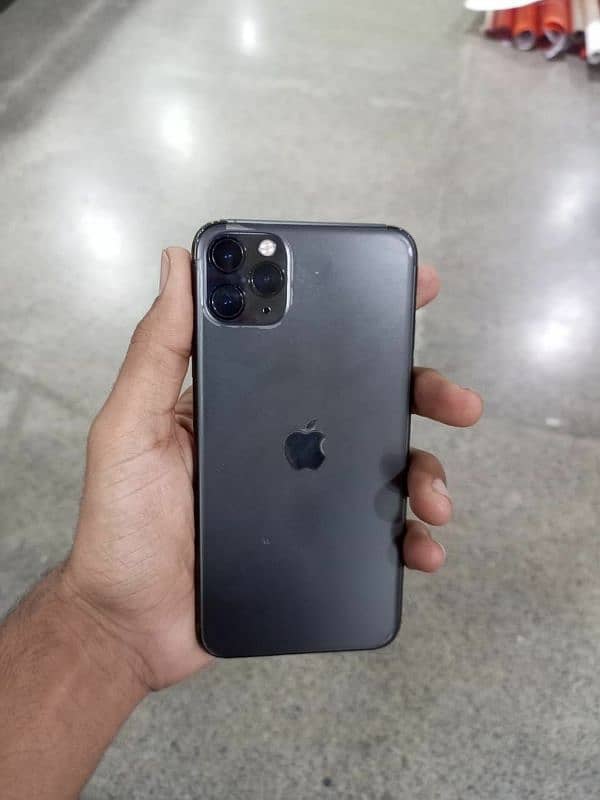 iphone 11 pro max. 256gb JV 10 BY 10 5