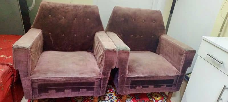 5 seater sofa for sale 0