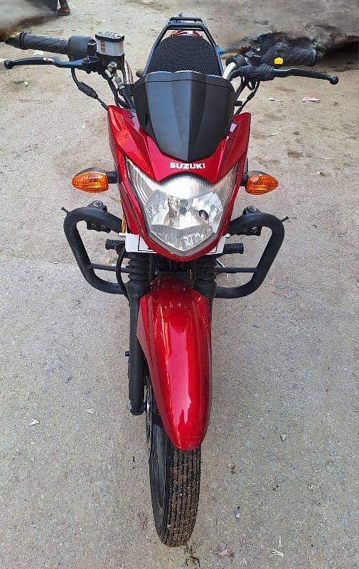 Suzuki GR 150 2023 Red Color 0