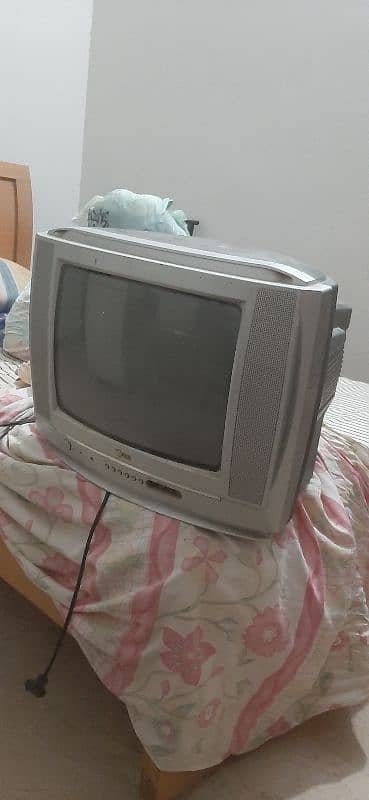 original condition LG tv for sale in Malir 0