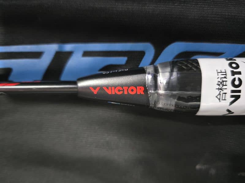 Victor THRUSTER RYUGA METALLIC Badminton Racket 9