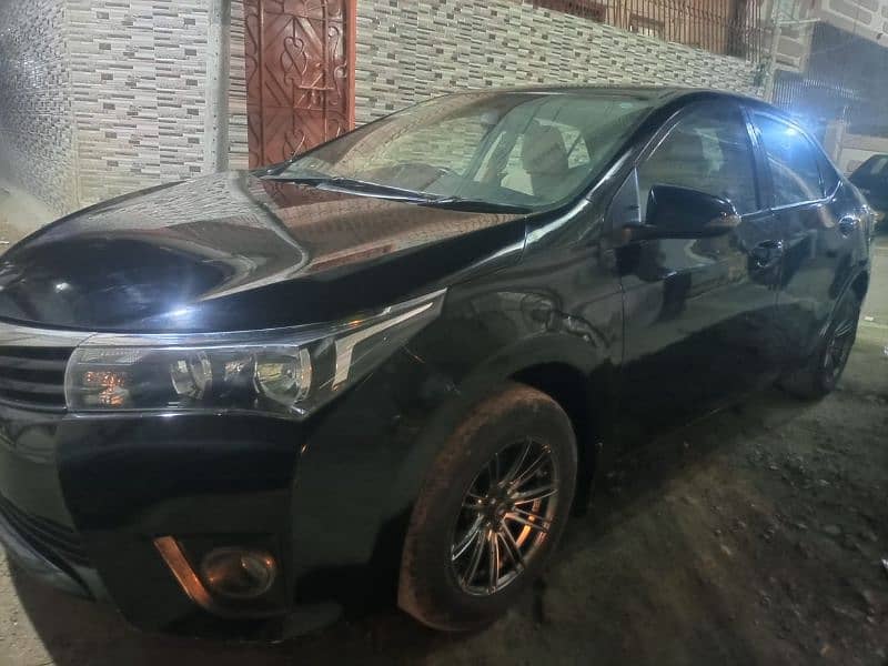 Toyota Corolla GLI 2015 urgent ssale 2