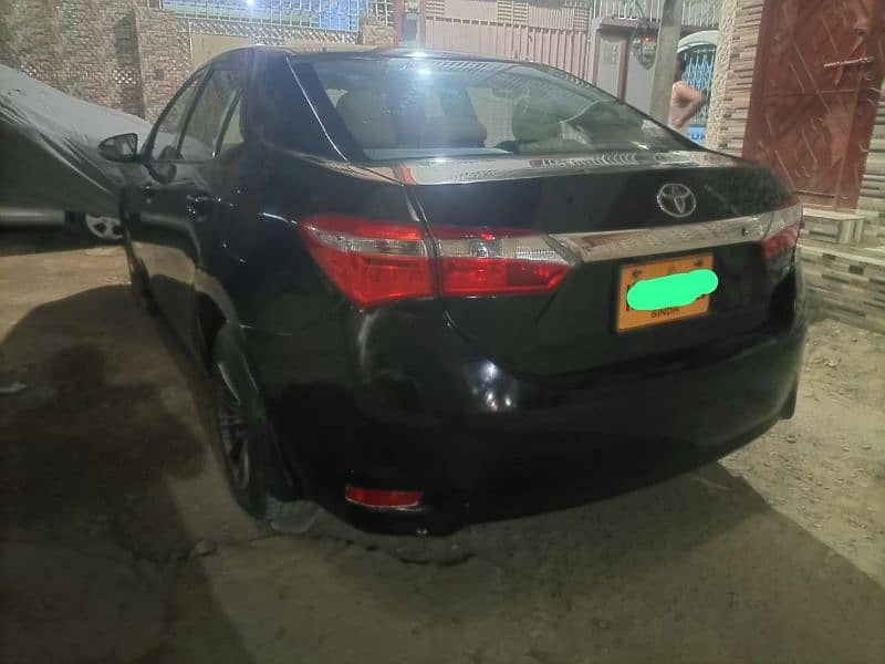 Toyota Corolla GLI 2015 urgent ssale 3