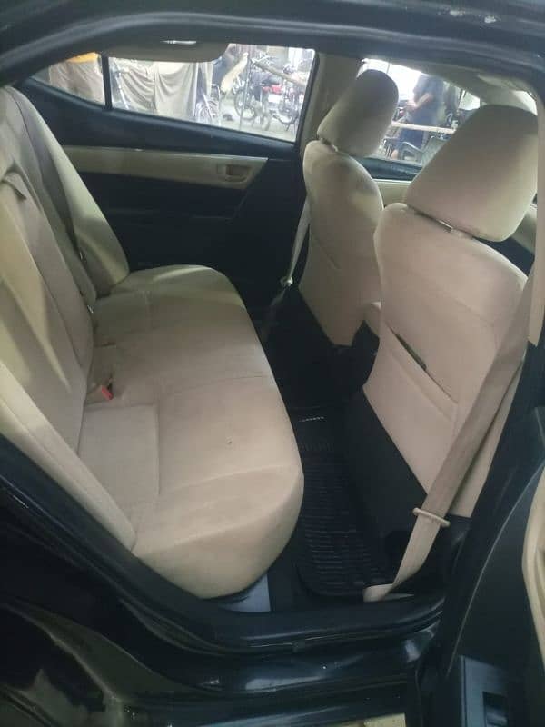 Toyota Corolla GLI 2015 urgent ssale 6