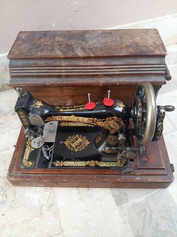 Indian Star Singer 28, 28K Hand Crank Sewing Machine c1914 10