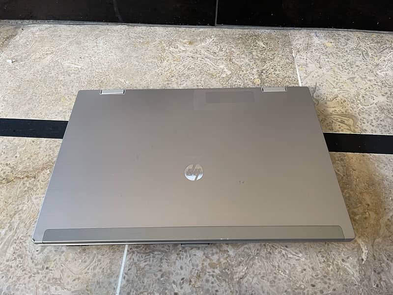 HP EliteBook 8470p core i5 3rd generation 0