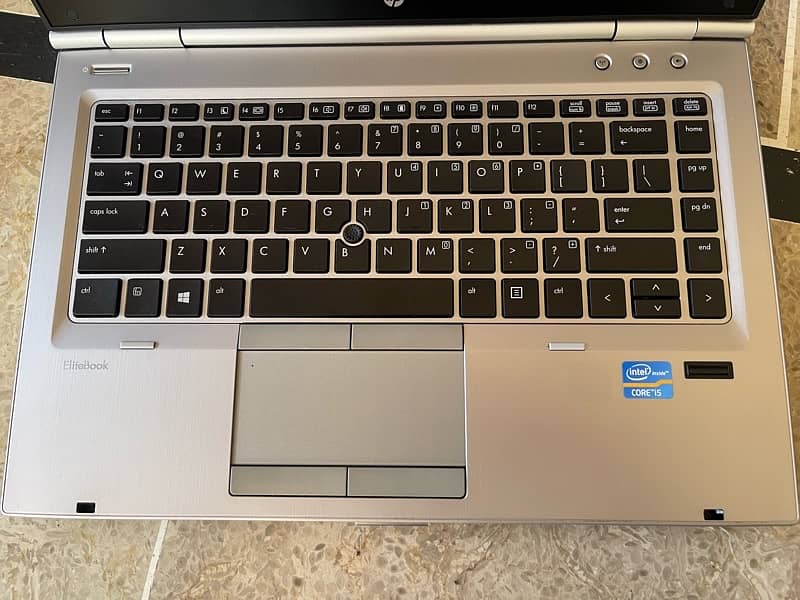 HP EliteBook 8470p core i5 3rd generation 2