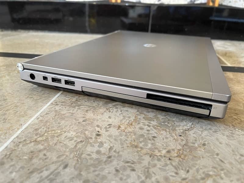 HP EliteBook 8470p core i5 3rd generation 6