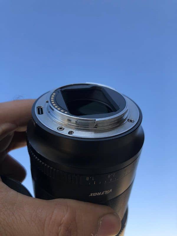 Viltrox 35mm 1.8 e mount for sony 4