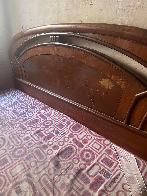 KING SIZE bed for sell with master molty form 1