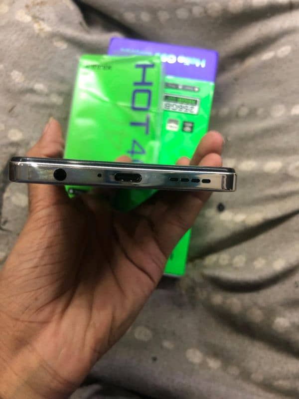 Infinix hot 40 pro 8+8/256 3