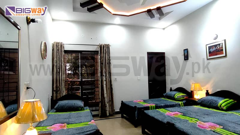 Best GIRLS HOSTEL (Bigway Executive Living) Furnished Sharing Rooms for WORKING Women, UMT, Bahria University, KIPS, JOBIAN Girls 5