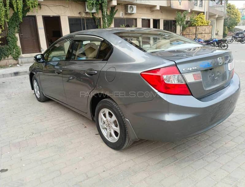 Honda Civic Rebirth VTi Oriel 2014 (Manual) 5