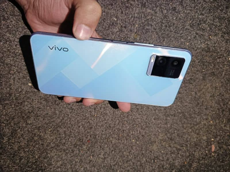 Vivo Y21 10/10 condition. 1