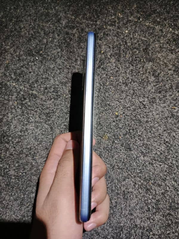 Vivo Y21 10/10 condition. 5