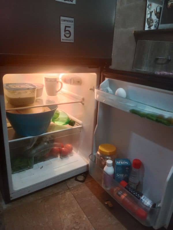 room fridge all ok no repair 03234991601 6