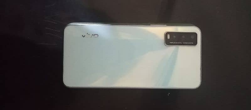 vivo y20 1