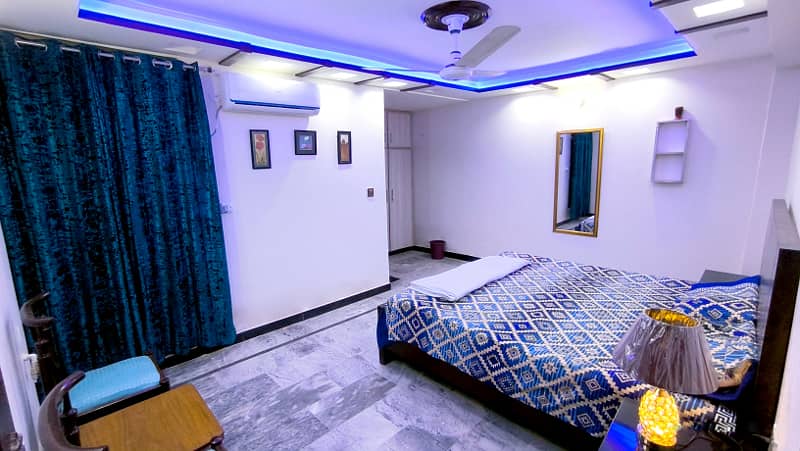 Furnished Home Portion / GUEST HOUSE for Paying Guest in 1bed, 2beds, 3beds Furnished APARTMENT with TV Lounge for your Wedding Guests, Foreigners, Small Family, WORKING Couple or Male / Female Executives - Furnished ROOMS on daily, weekly, monthly 1