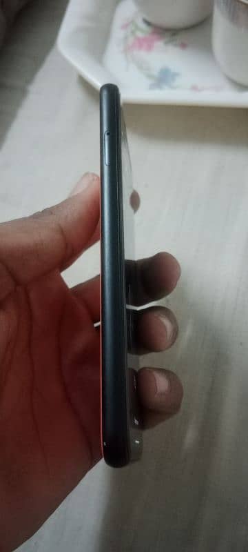 google pixel 4  . . 03150065311 6