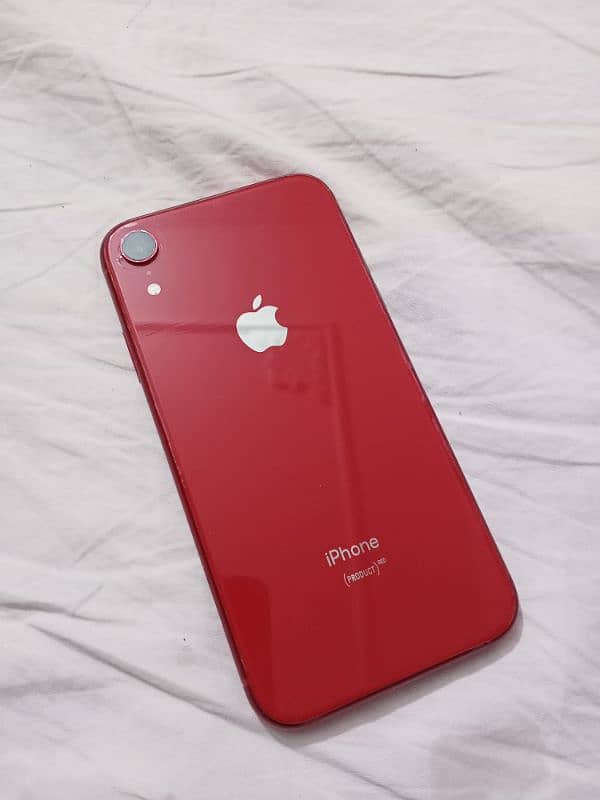 iphone XR factory unlock 4 month sim working 13