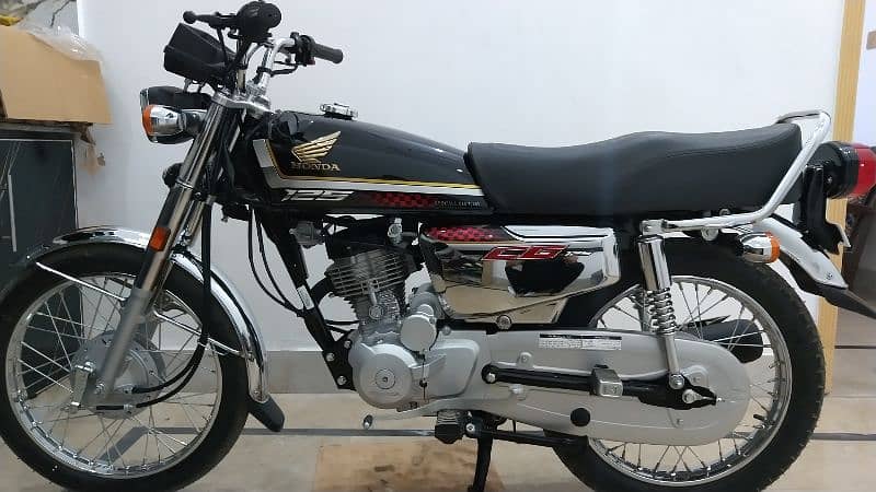 Honda CG 125 SE 2025 6