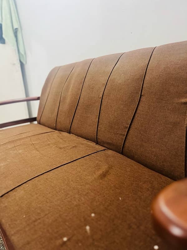 5 seater used sofa 1