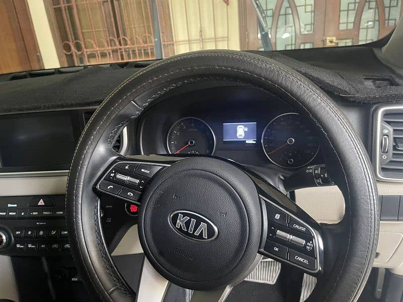 KIA Sportage 2022 5