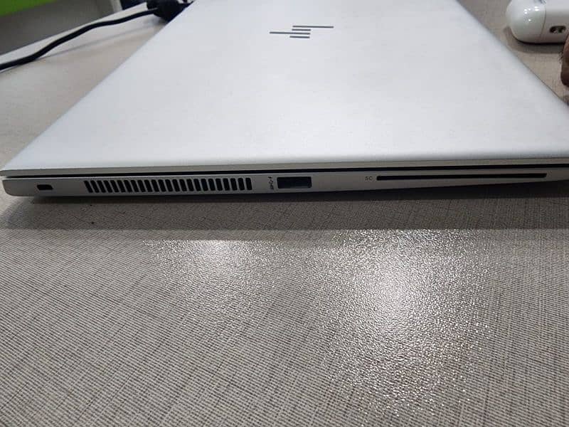 HP Elitebook 840G5 i5 8th Generation 1