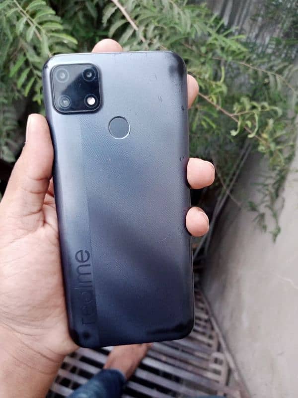 Realme c25 0