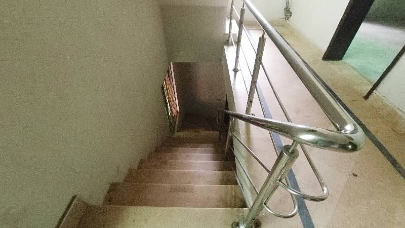 Triple Storey 15 Marla House Available In Ghazi Road For Rent 22